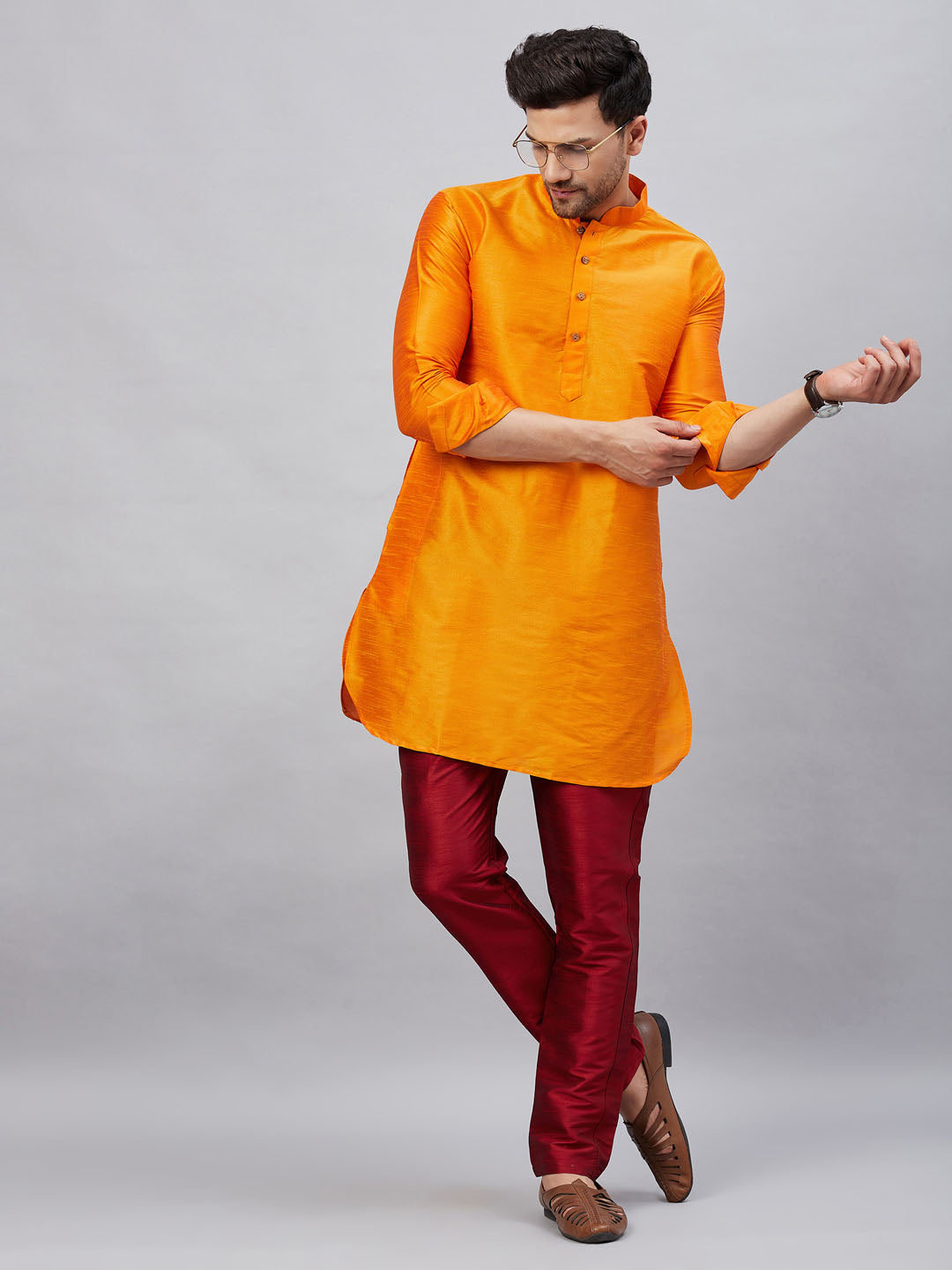 Men's Orange And Maroon Cotton Blend Kurta Pyjama Set