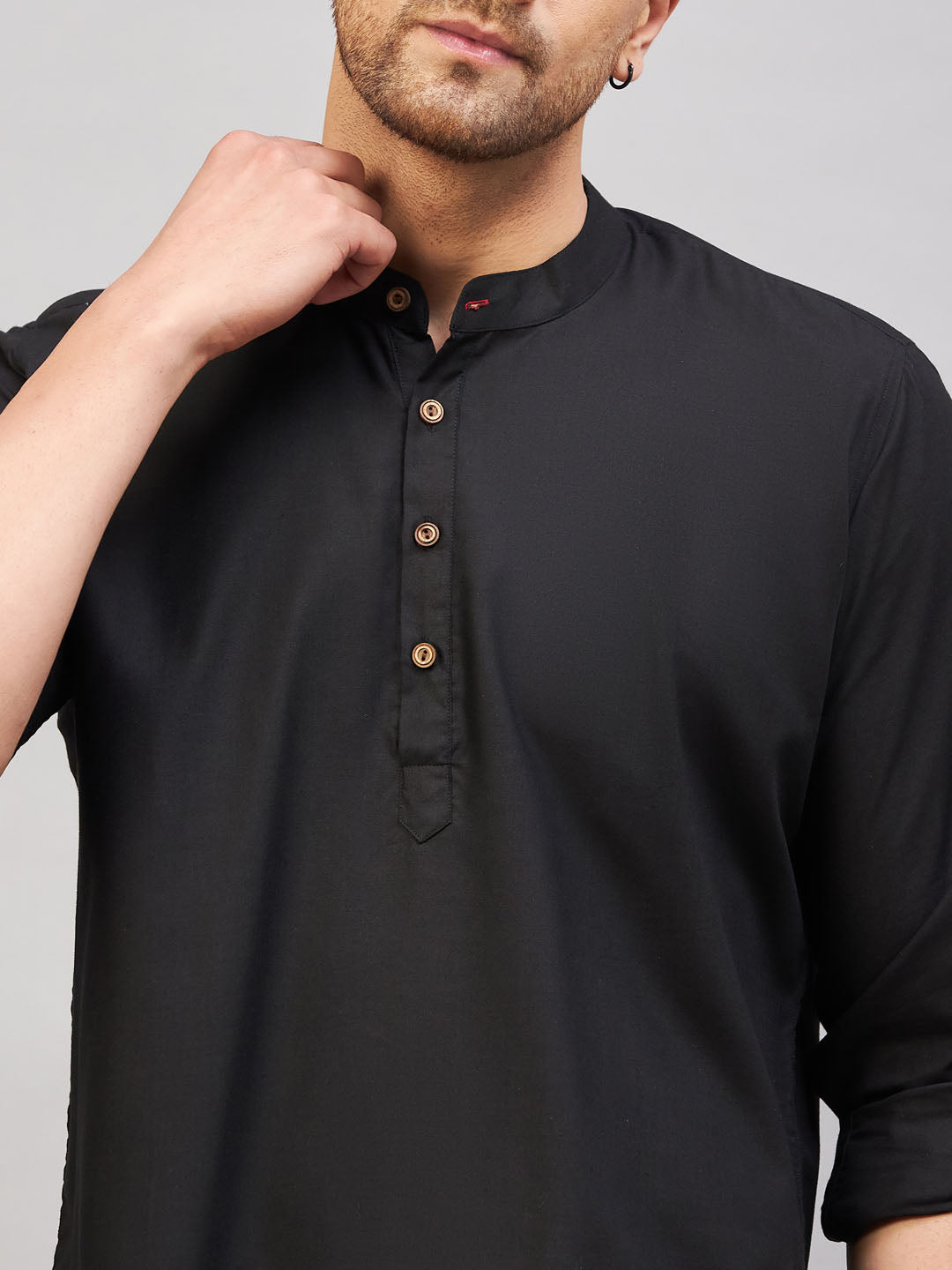 Men's Black Cotton Blend Kurta