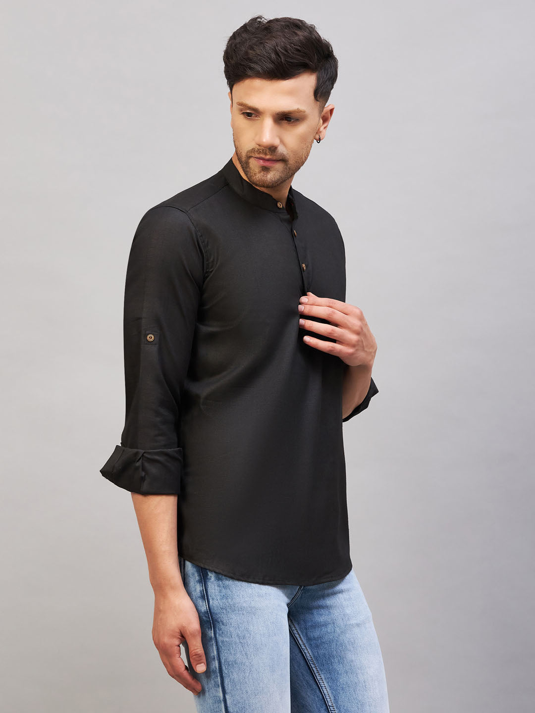 Men's Black Cotton Blend Kurta