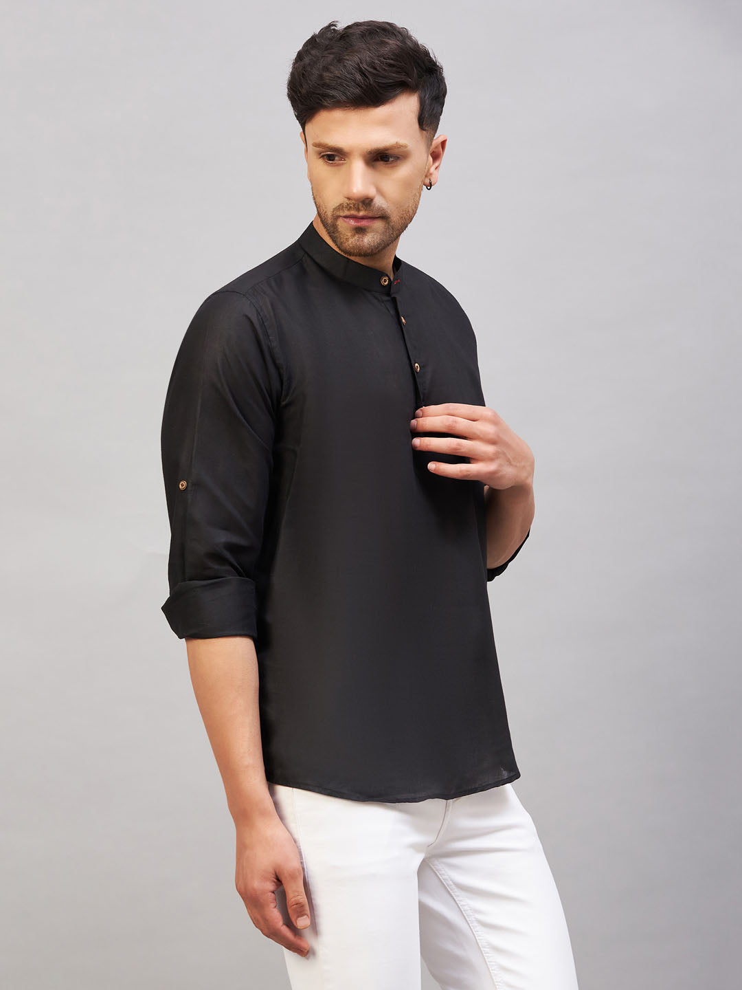 Men's Black Cotton Blend Kurta