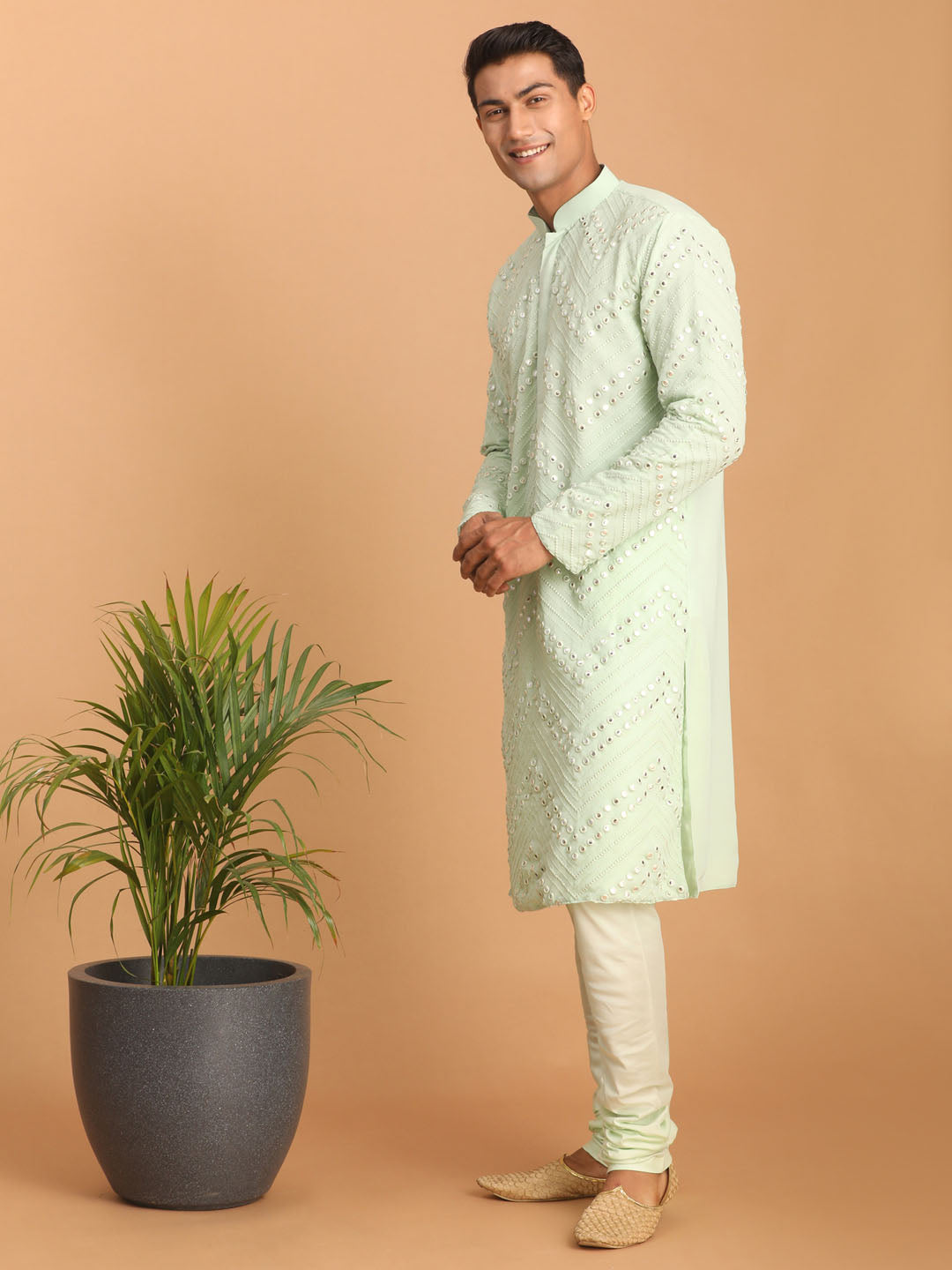 Men's Mint Green Georgette Kurta Pyjama Set