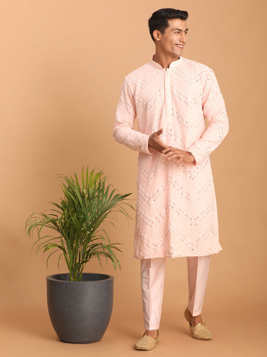 Men's Pink Georgette Kurta Pyjama Set