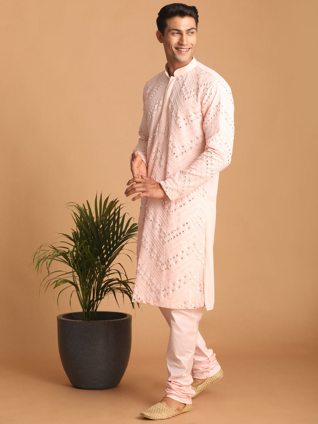 Men's Pink Georgette Kurta Pyjama Set