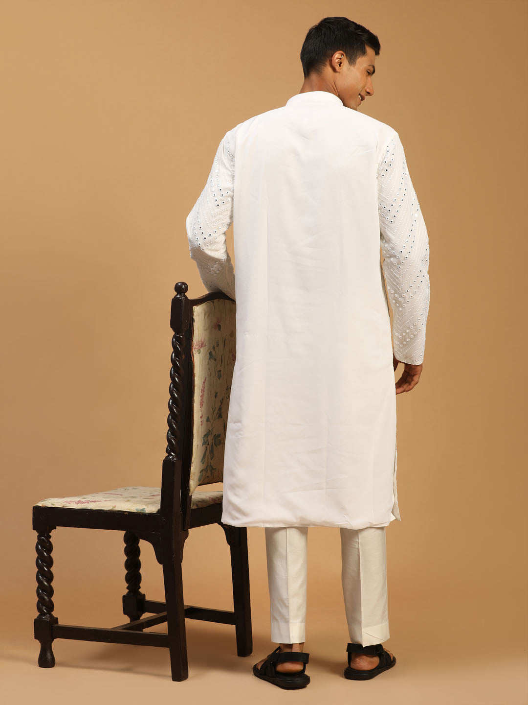 Men's White Georgette Kurta Pyjama Set