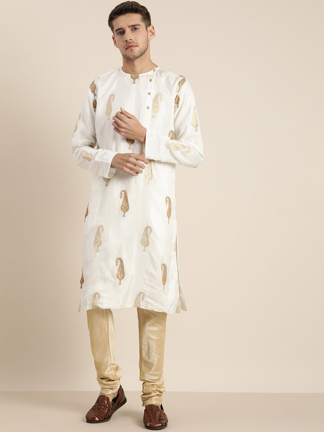 Men's White And Gold Silk Blend Kurta Pyjama Set