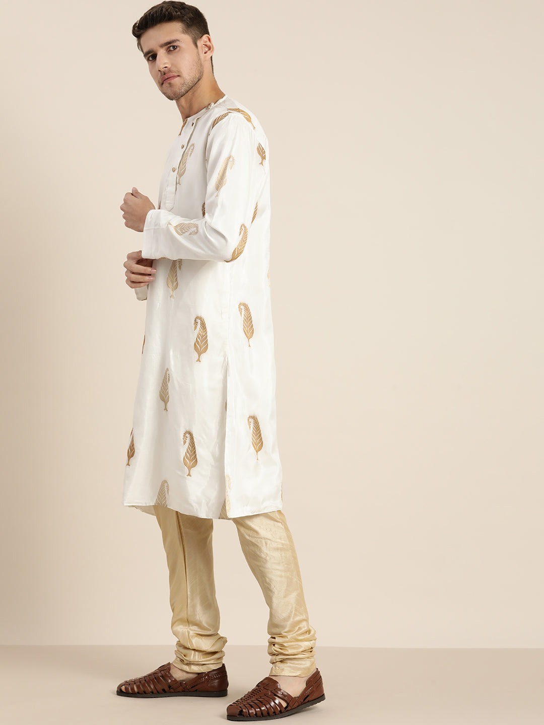 Men's White And Gold Silk Blend Kurta Pyjama Set