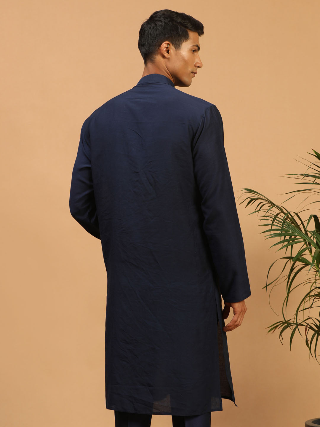 Men's Navy Blue Cotton Blend Kurta