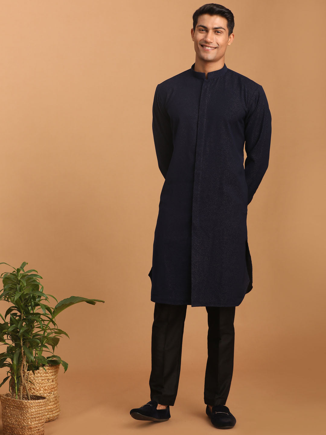 Men's Navy Blue Cotton Blend Kurta Pyjama Set