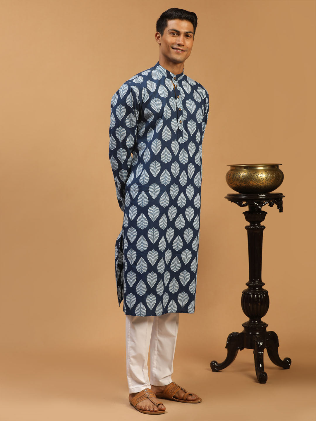 Men's Blue Cotton Kurta & Pyjama