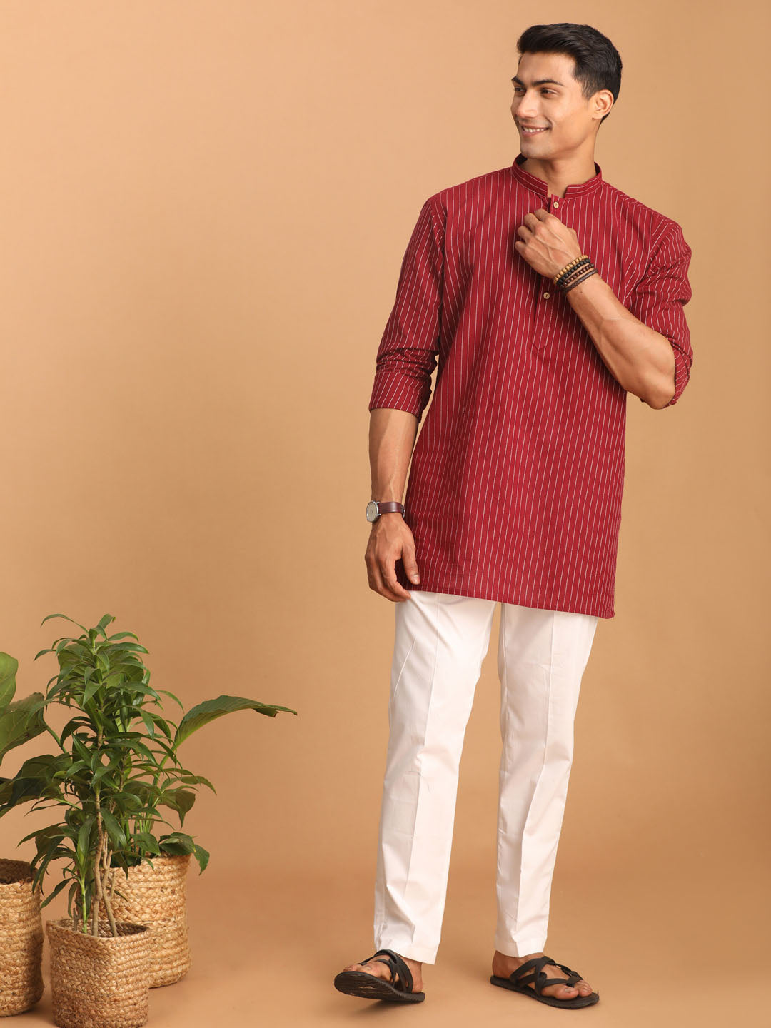 Men's Maroon And White Cotton Short Kurta And Pyjama Set