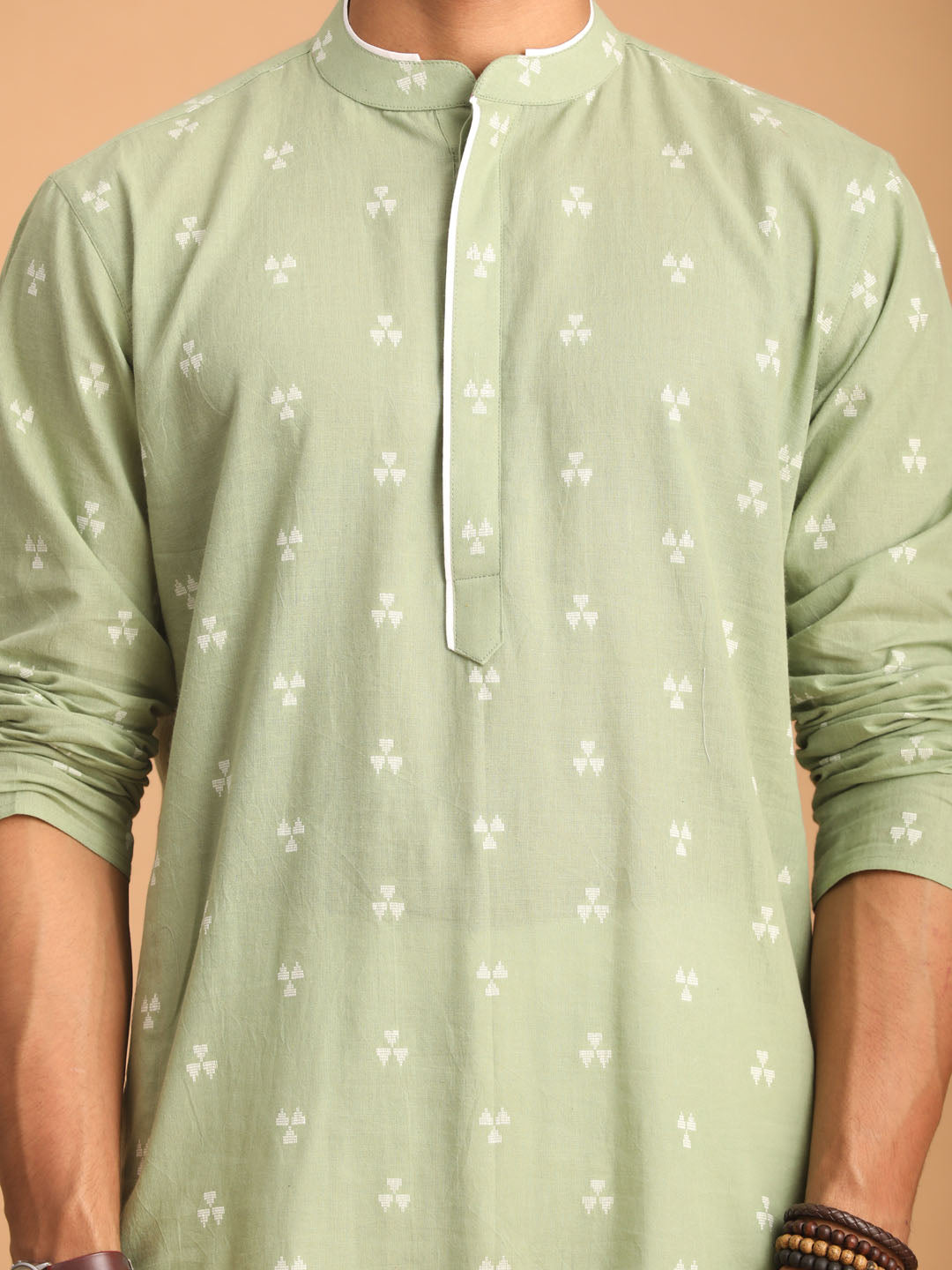 Men's Green And White Cotton Kurta And Pyjama Set